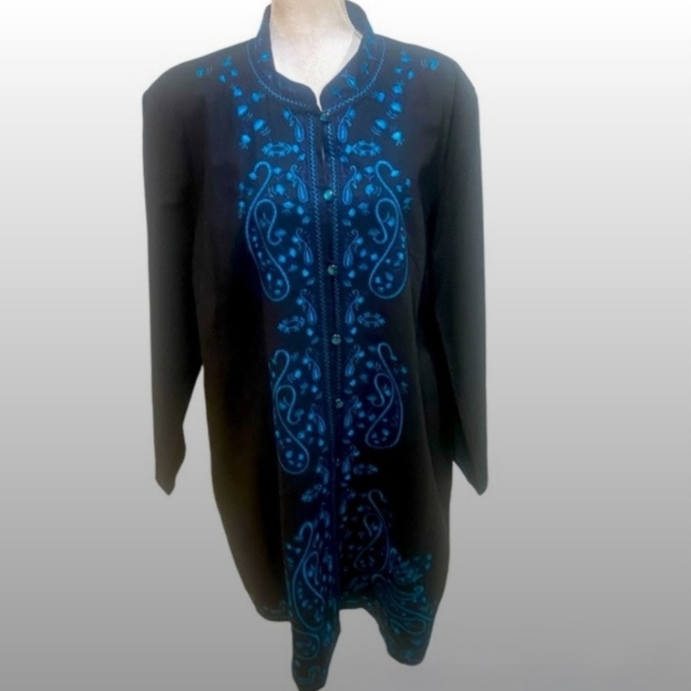 Classic Anne Carson Black and Blue Embroidered Jacket